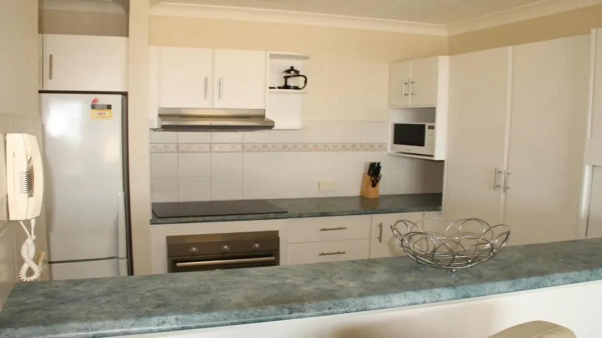 Burleigh Terraces - Hosted By Burleigh Letting *